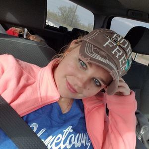 Meet your Posher, Aleesha